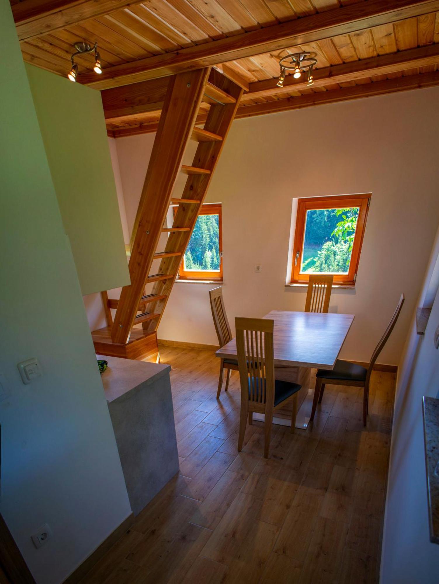 Wooden Chalet - Homestead Vrhovc Zelezniki Exterior photo